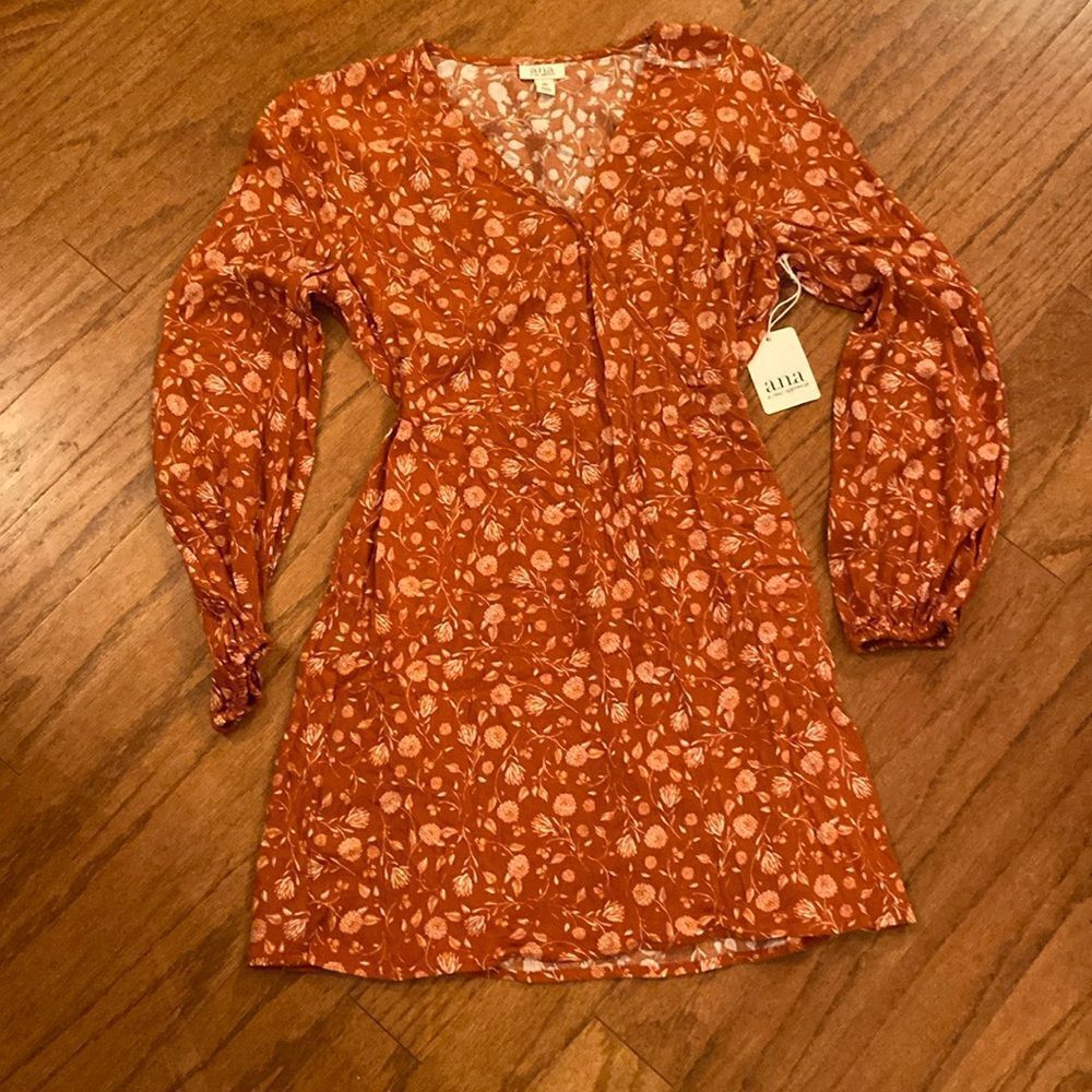 NWT a.n.a beautiful floral fall color dress, size XS